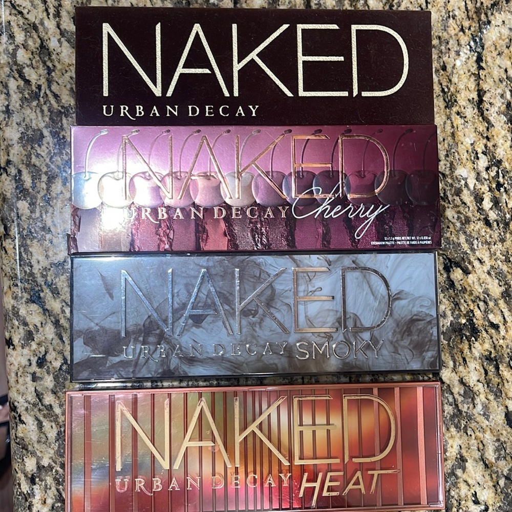 Urban Decay Naked eyeshadow palette bundle